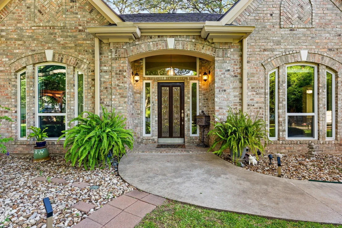 Photo of 2700 Pearce RD