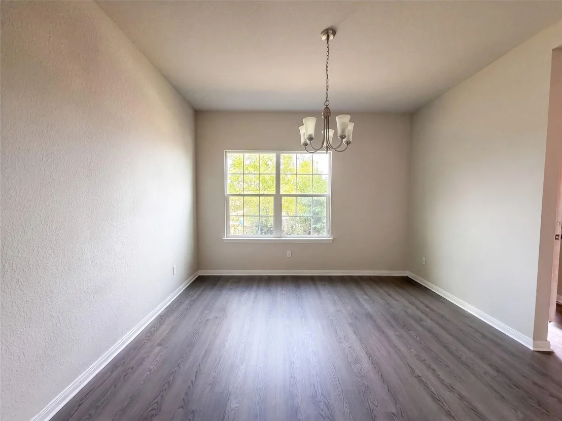 Photo of 1508 Ferryman DR