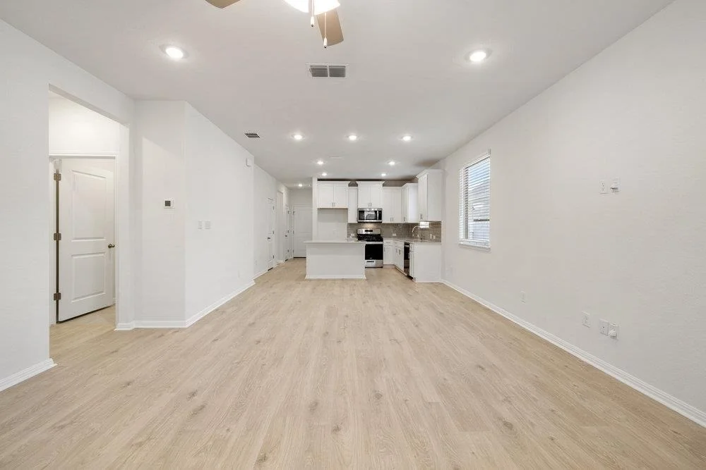 Photo of 140 Tenny LN