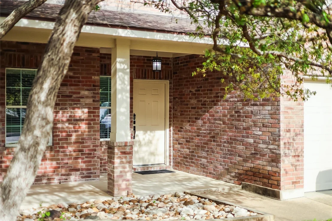 Photo of 400 Olmos DR