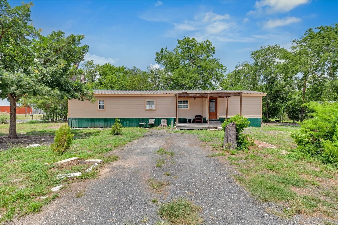 Photo of 101 E Ash ST