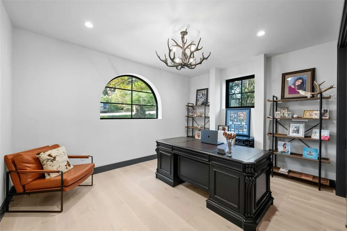 Photo of 2801 Hubbard CIR