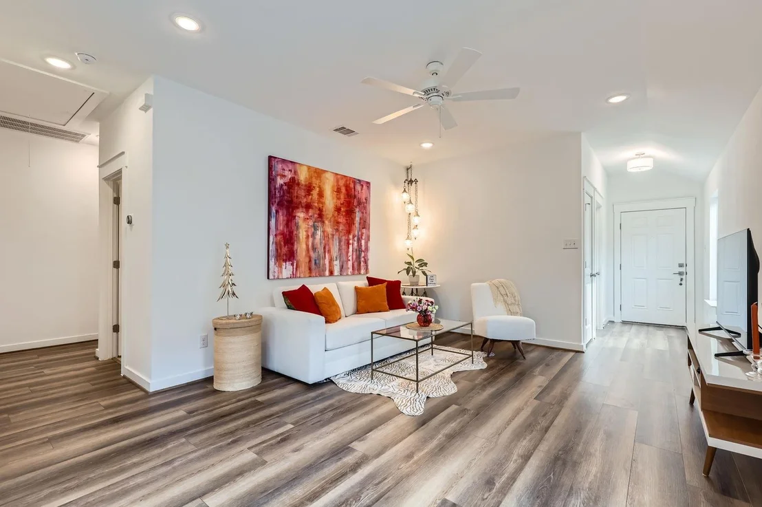 Photo of 148 Earl Keen ST
