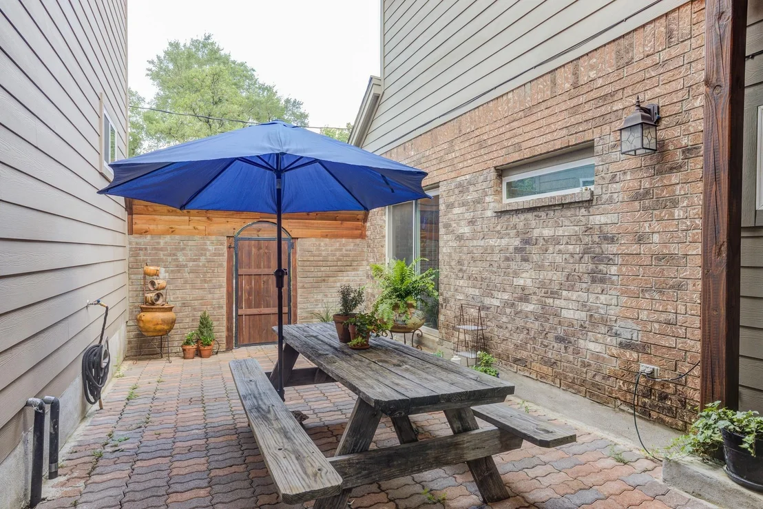 Photo of 16909 Westview TRL