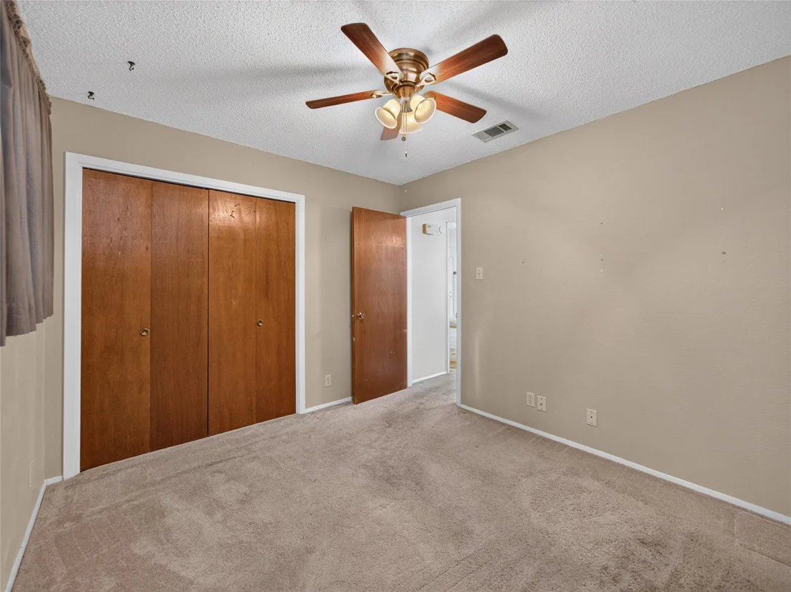 Photo of 404 E Central DR