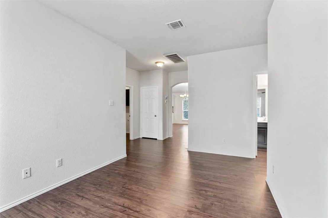 Photo of 6305 Tess RD