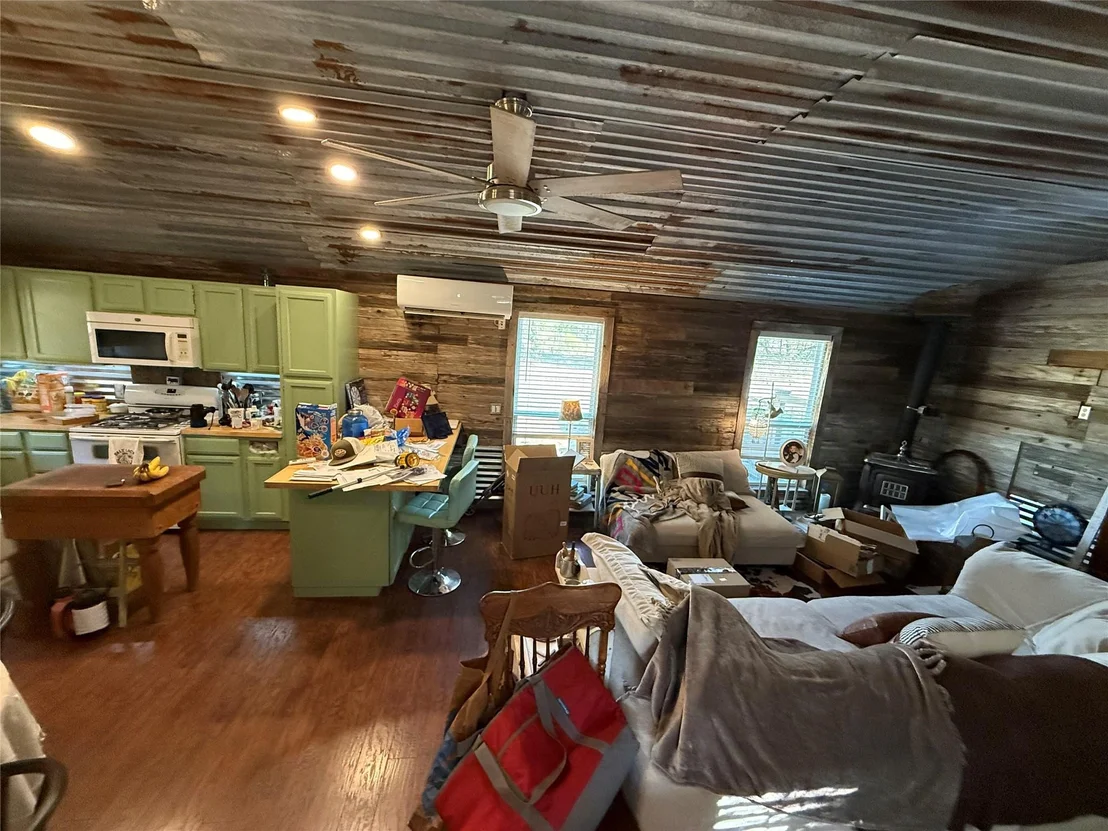 Photo of 3998 2341 RD