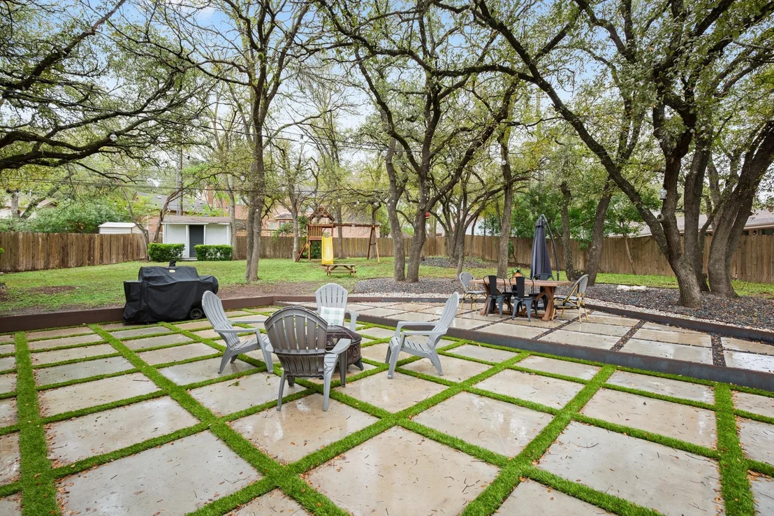 Photo of 8600 Azalea TRL