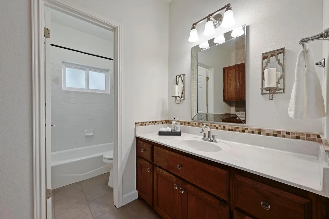 Photo of 8402 La Tosca DR