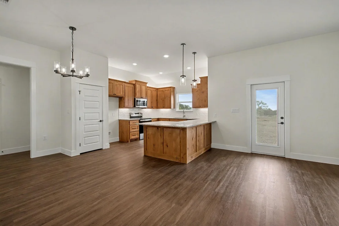 Photo of 425 County Road 3152