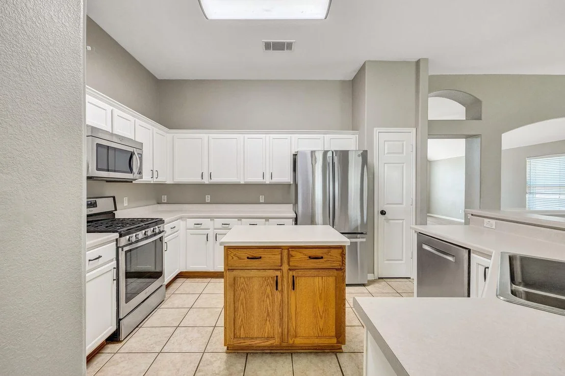 Photo of 214 River Park LN