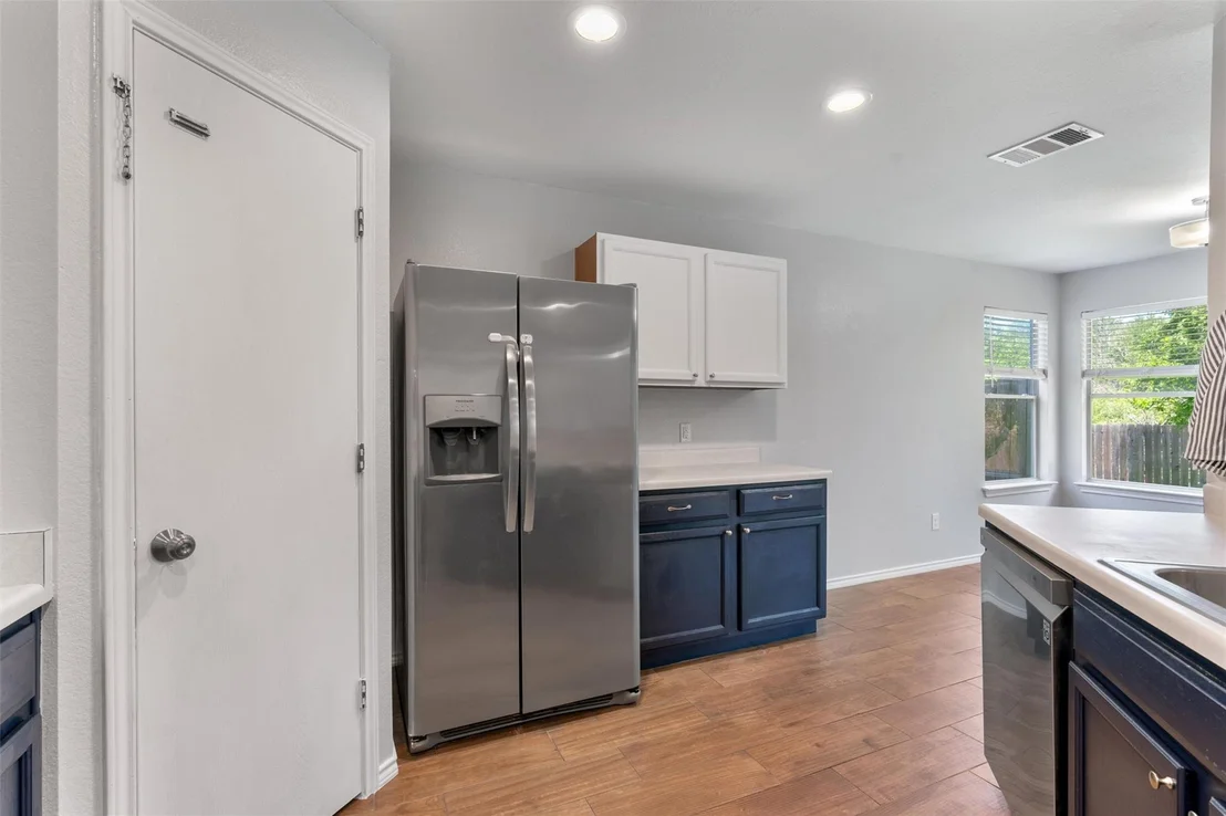Photo of 620 Lavaca LOOP