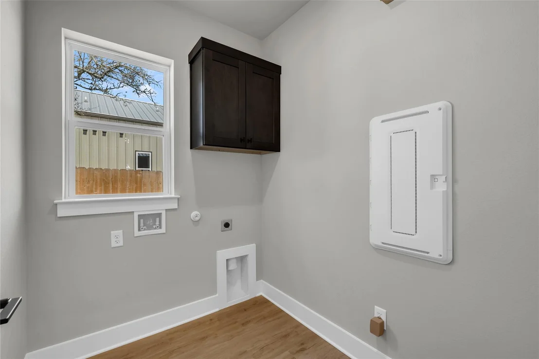 Photo of 228 Western Ave