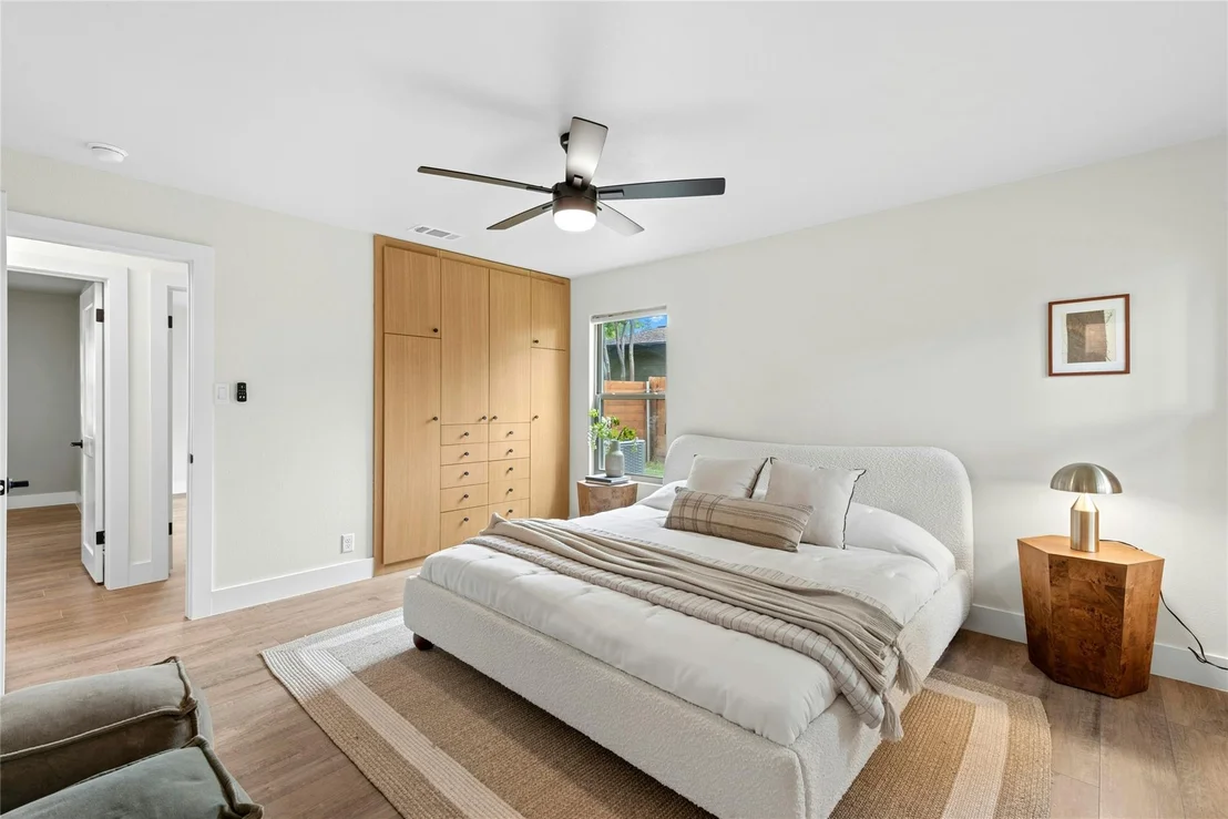 Photo of 8601 Winding WALK