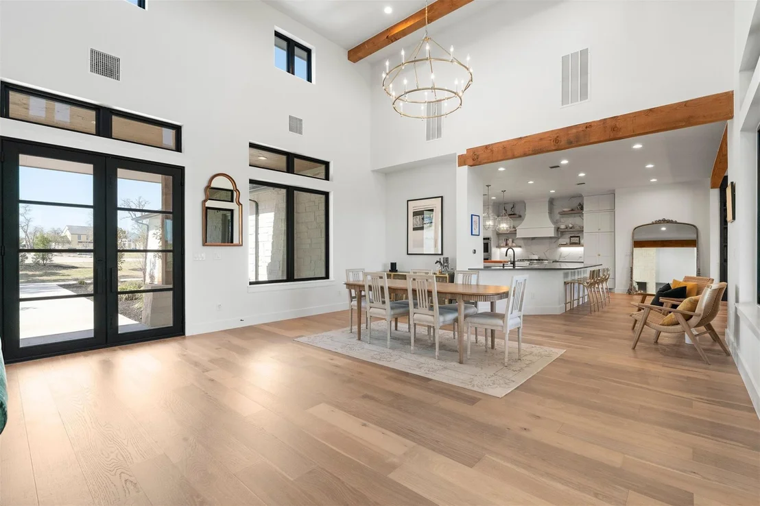 Photo of 336 Mae PT