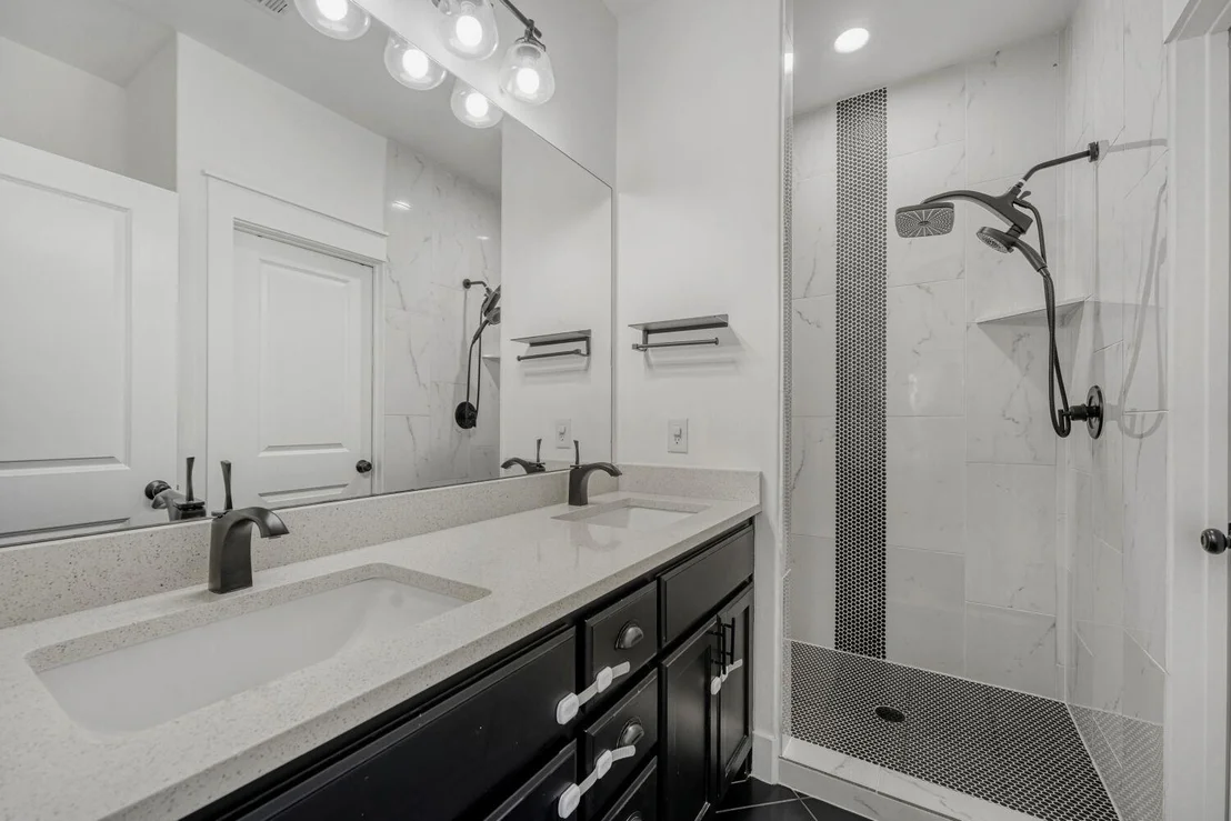 Photo of 125 Irene ST