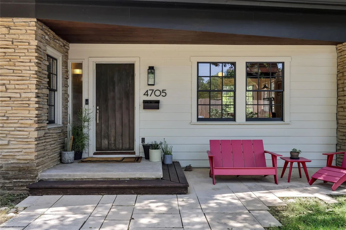 Photo of 4705 Fairview DR