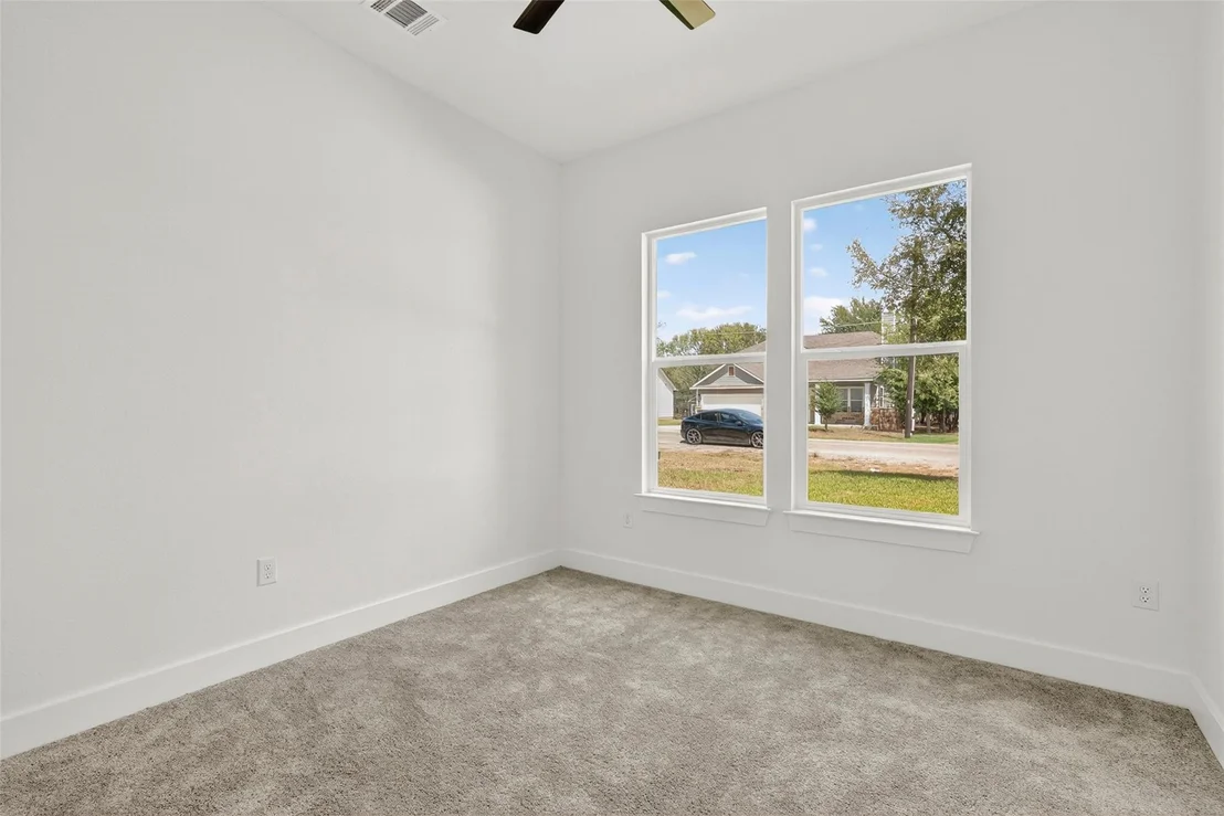 Photo of 353 Nene LN