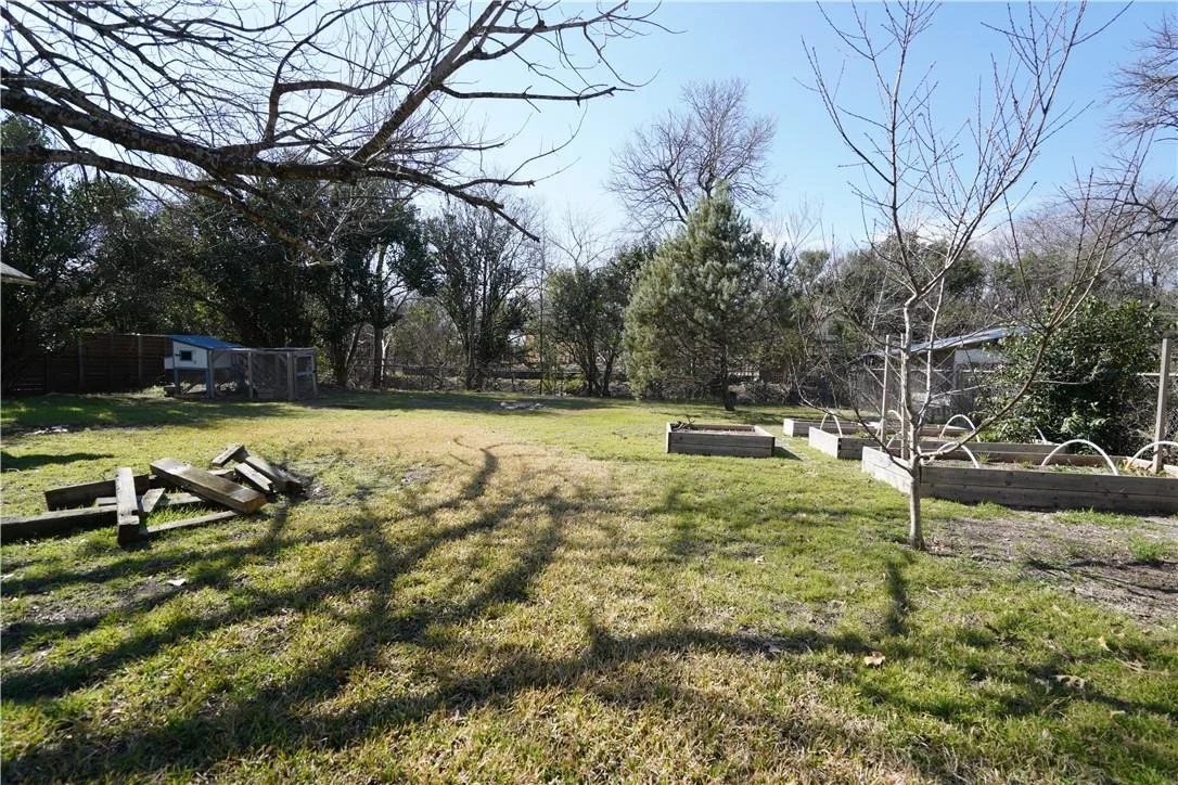 Photo of 5516 Joe Sayers Ave