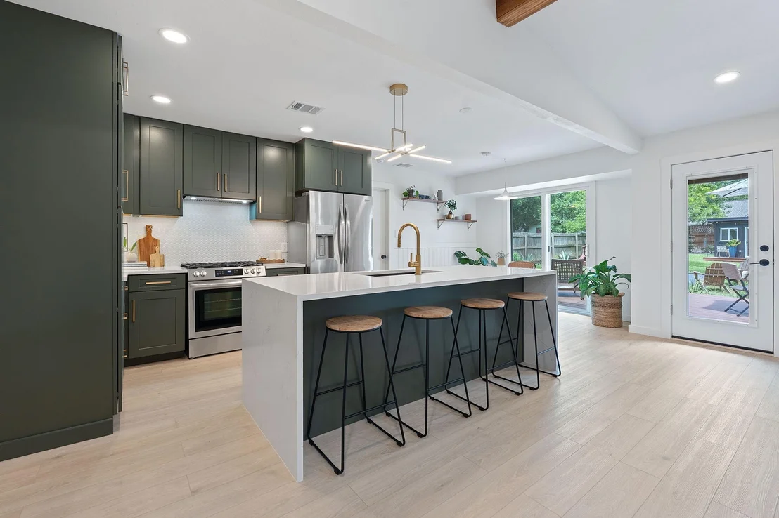 Photo of 2661 Piping Rock TRL