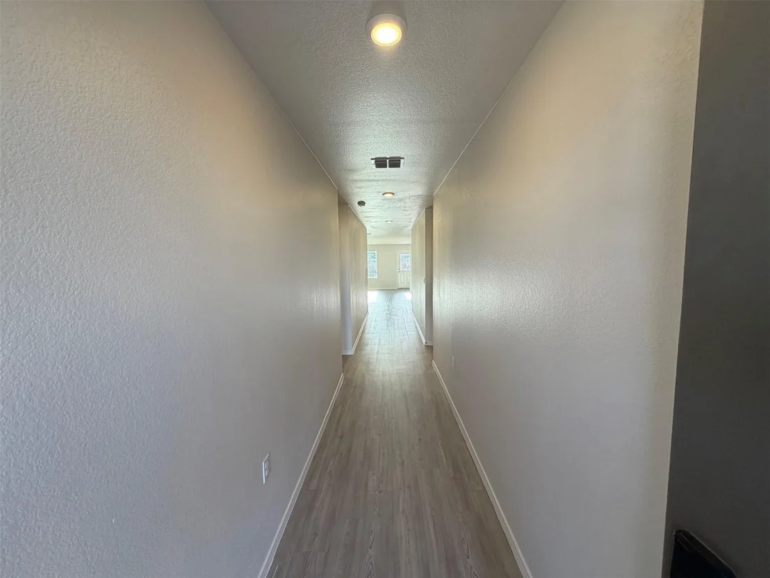 Photo of 1905 Willkomen WAY