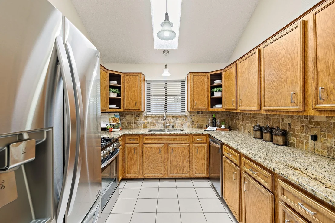Photo of 2105 Boxwood PATH