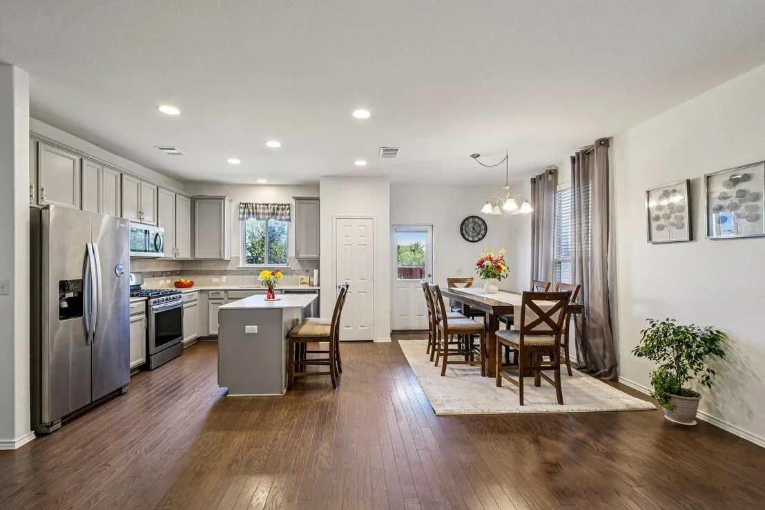 Photo of 221 Bonnet BLVD