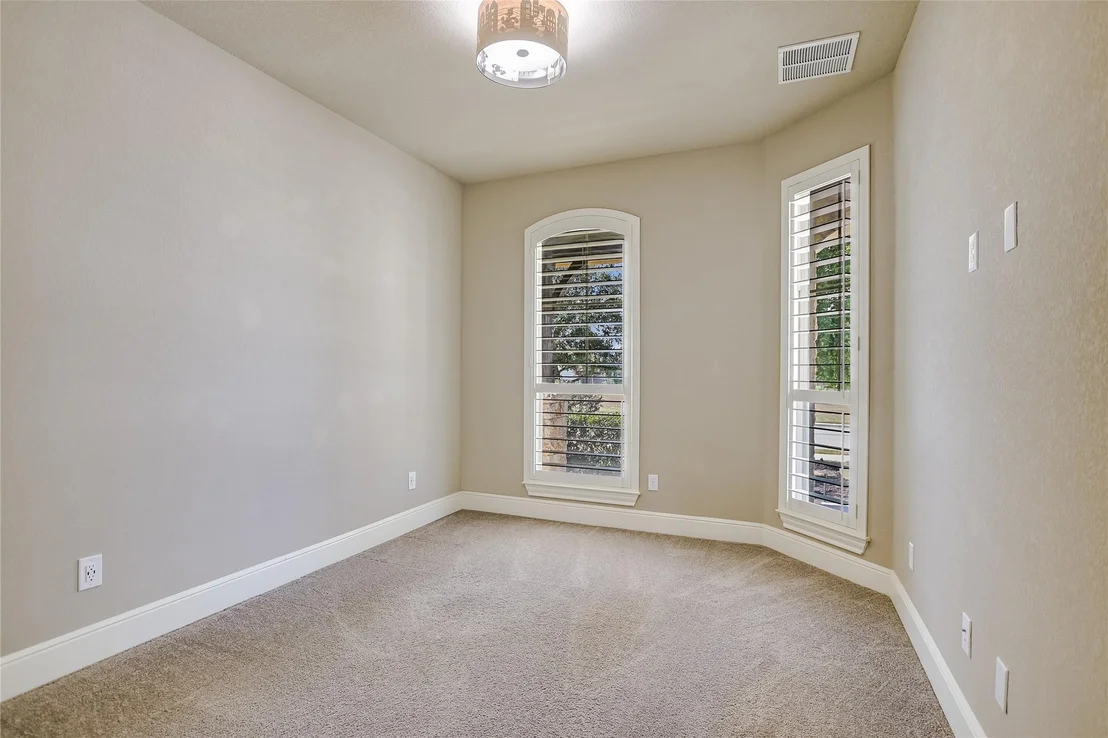 Photo of 416 Cherokee Rose CIR