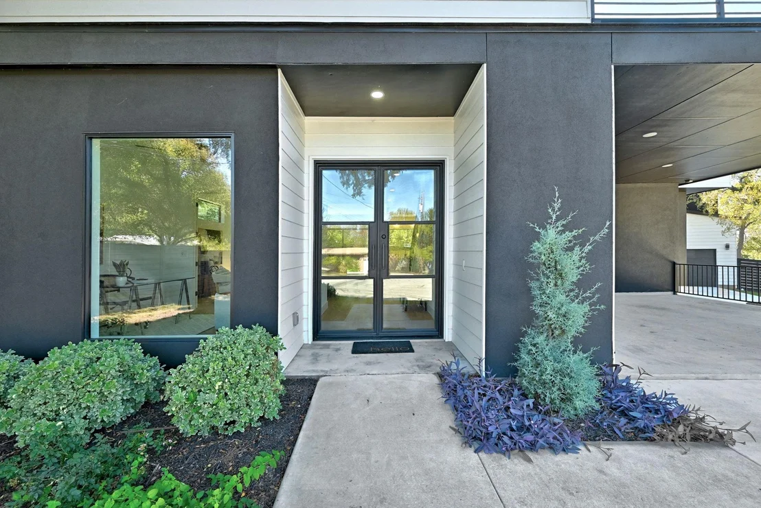 Photo of 2303 Westworth CIR