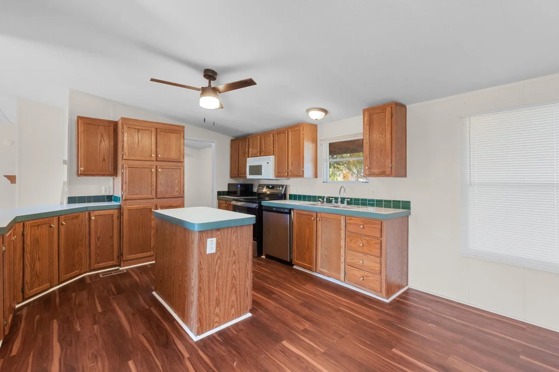 Photo of 821 Ranch Road 261