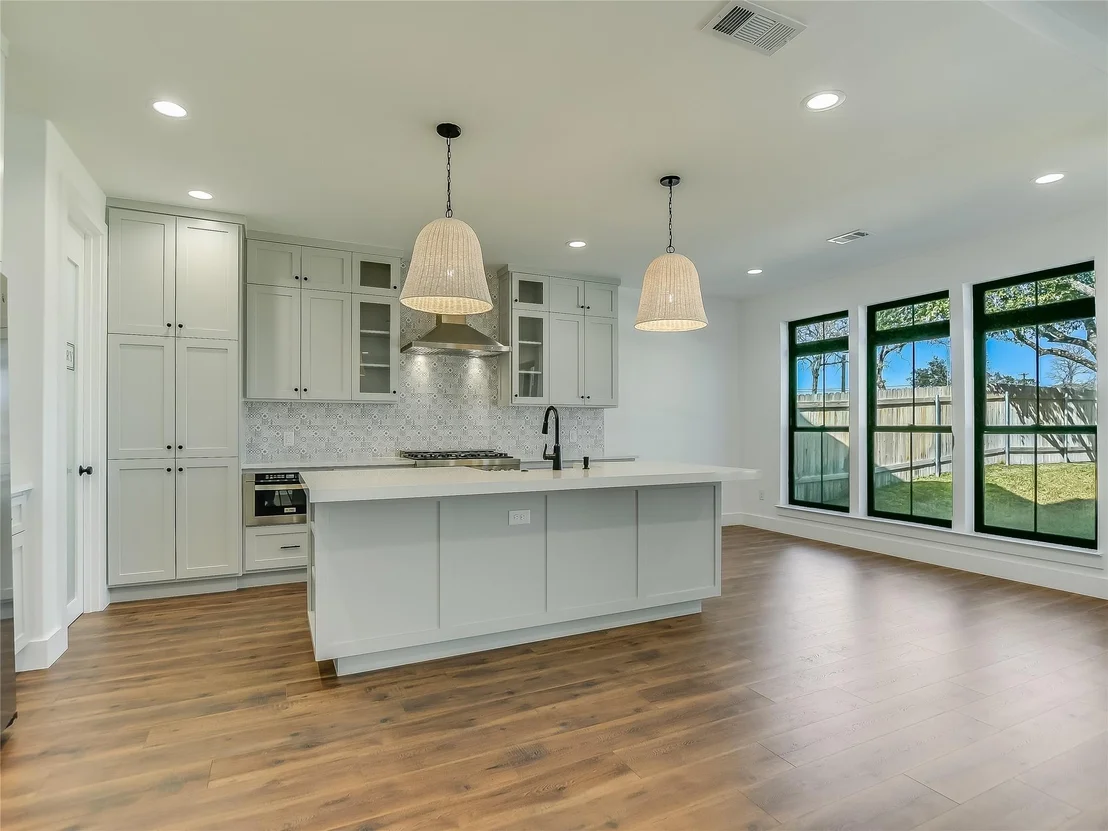 Photo of 2419 Cherry LN