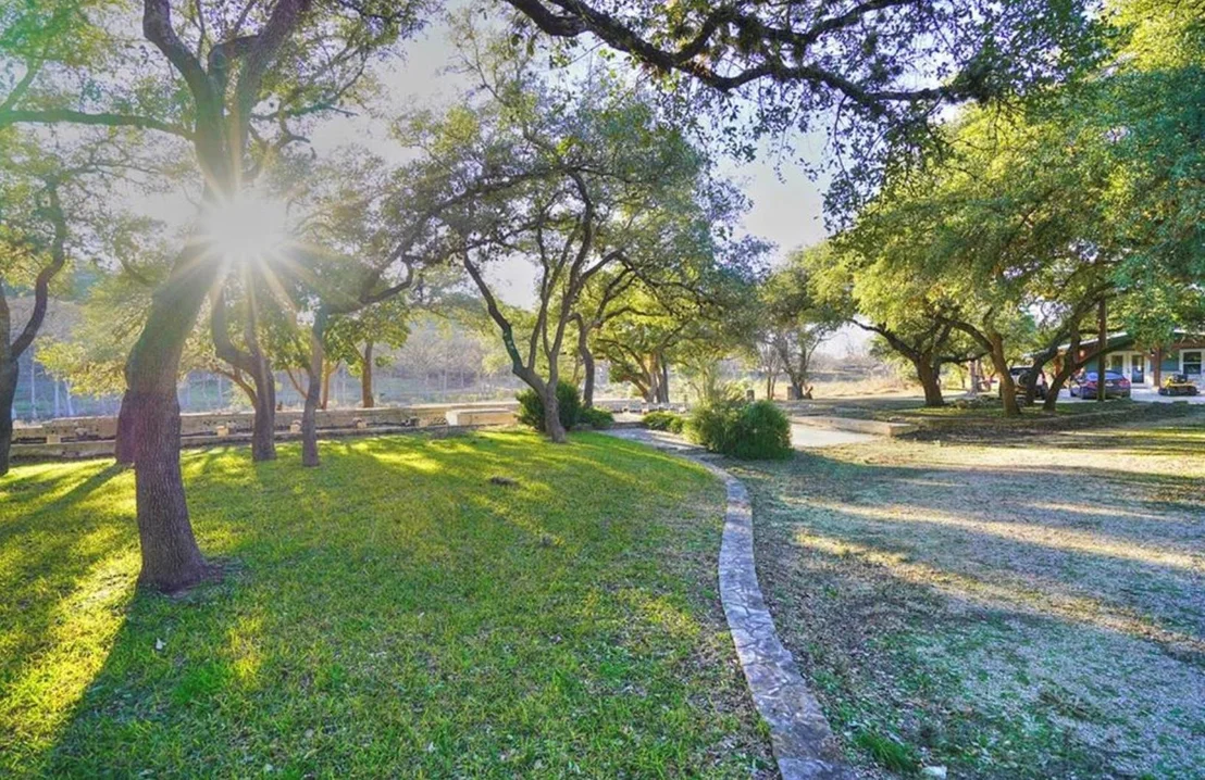 Photo of 200 Rim RD