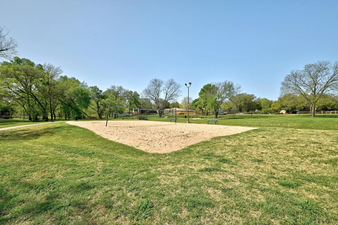 Photo of 102 Chandler Pointe LOOP