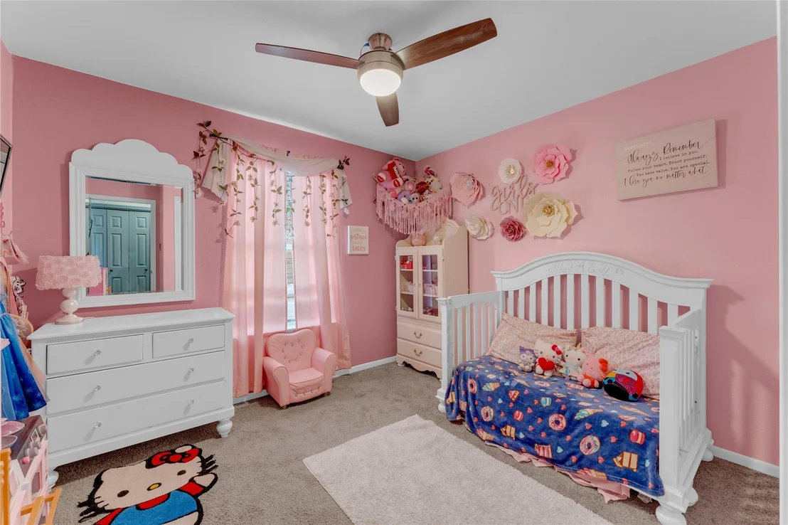Photo of 555 Live Oak DR