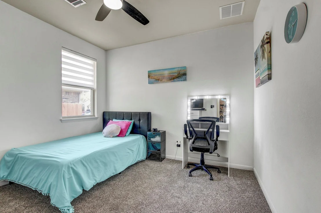 Photo of 248 Treehaven CT