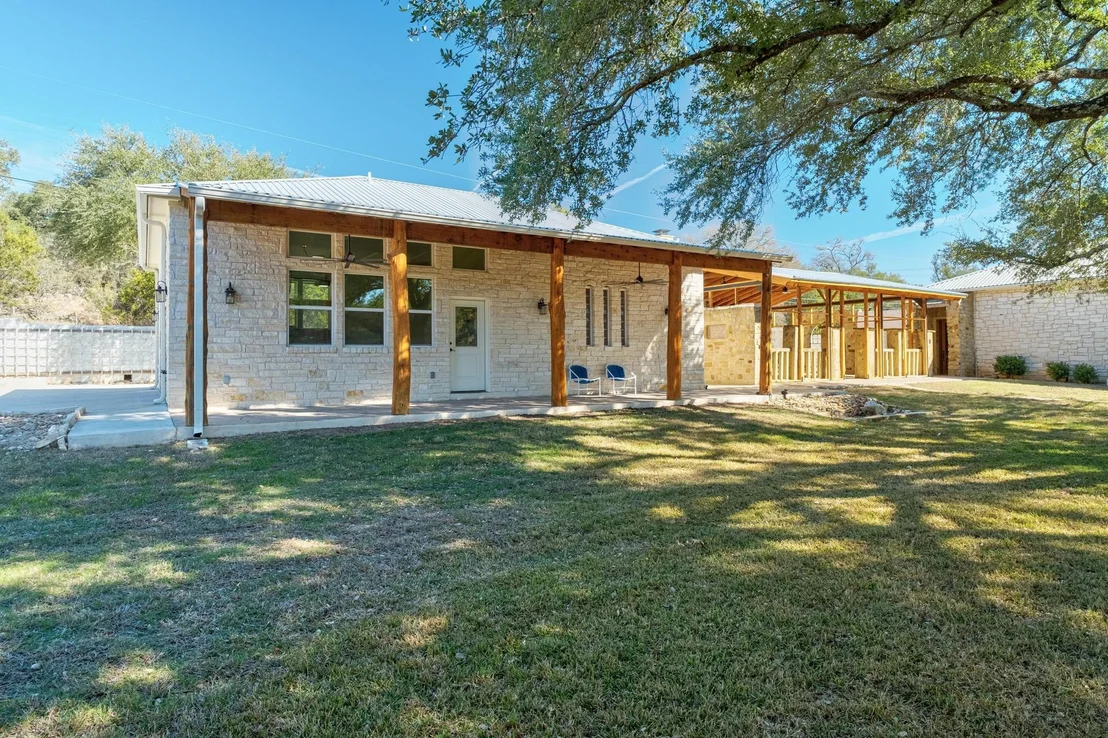 Photo of 340 Barton Ranch RD