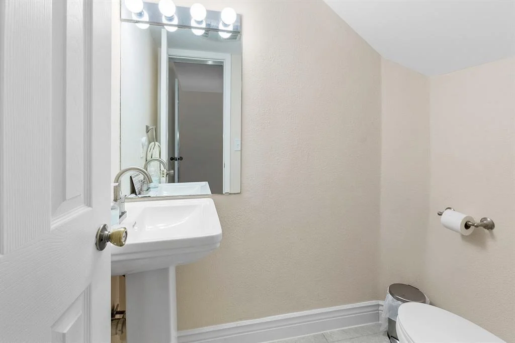 Photo of 512 Bramble DR