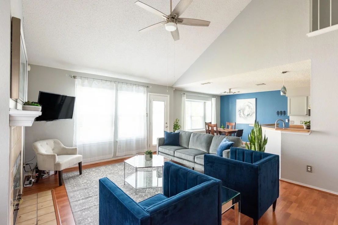 Photo of 2640 Piping Rock TRL