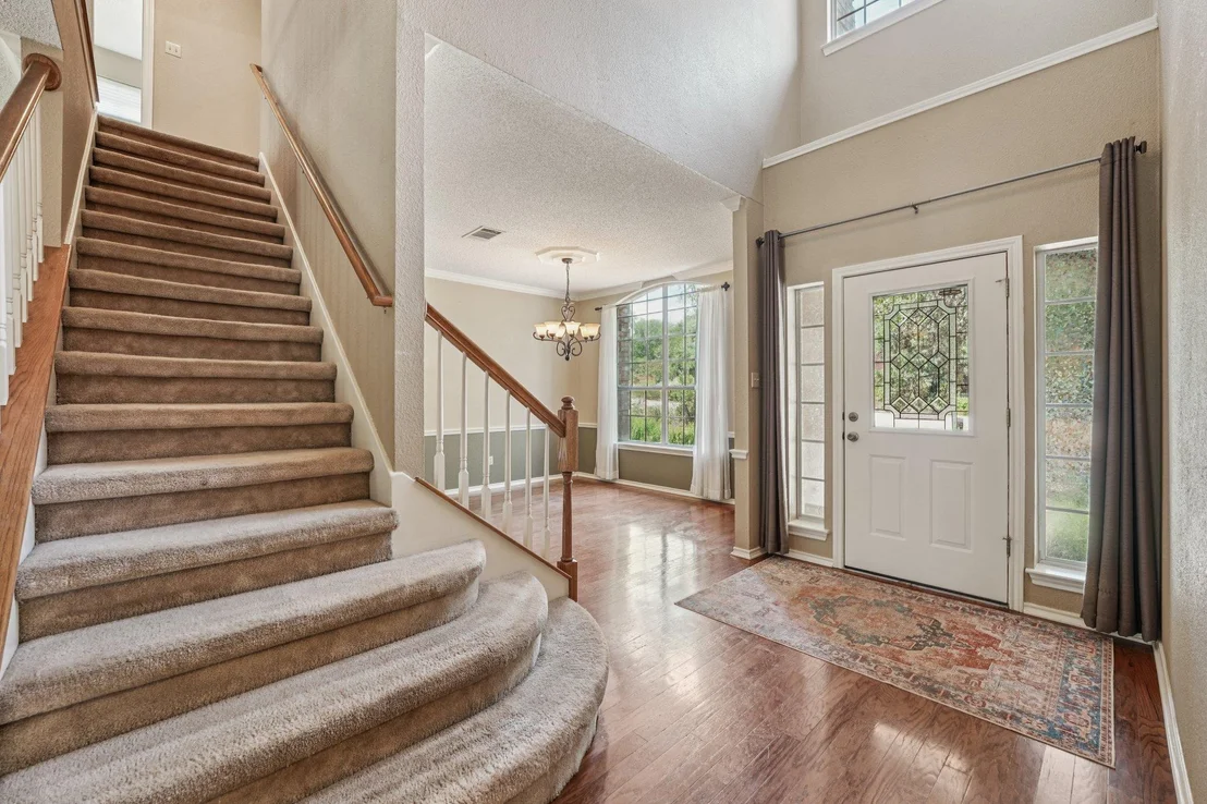 Photo of 209 Treetop WAY