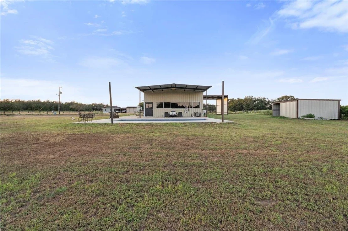 Photo of 972 County Road 335