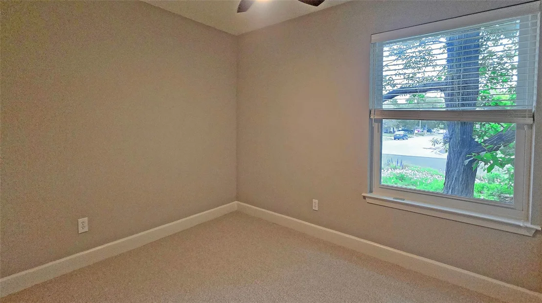 Photo of 11906 Stout Oak TRL