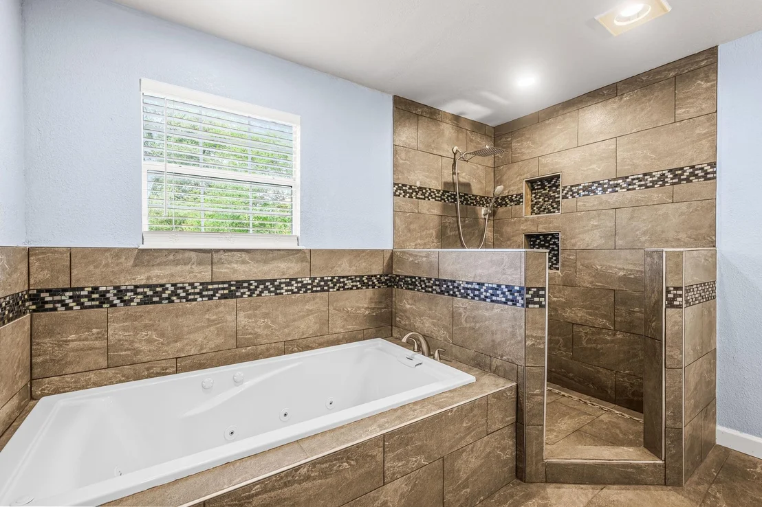 Photo of 2110 Spring Valley DR
