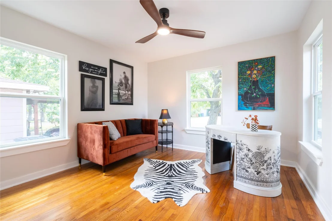Photo of 7409 Grover Ave