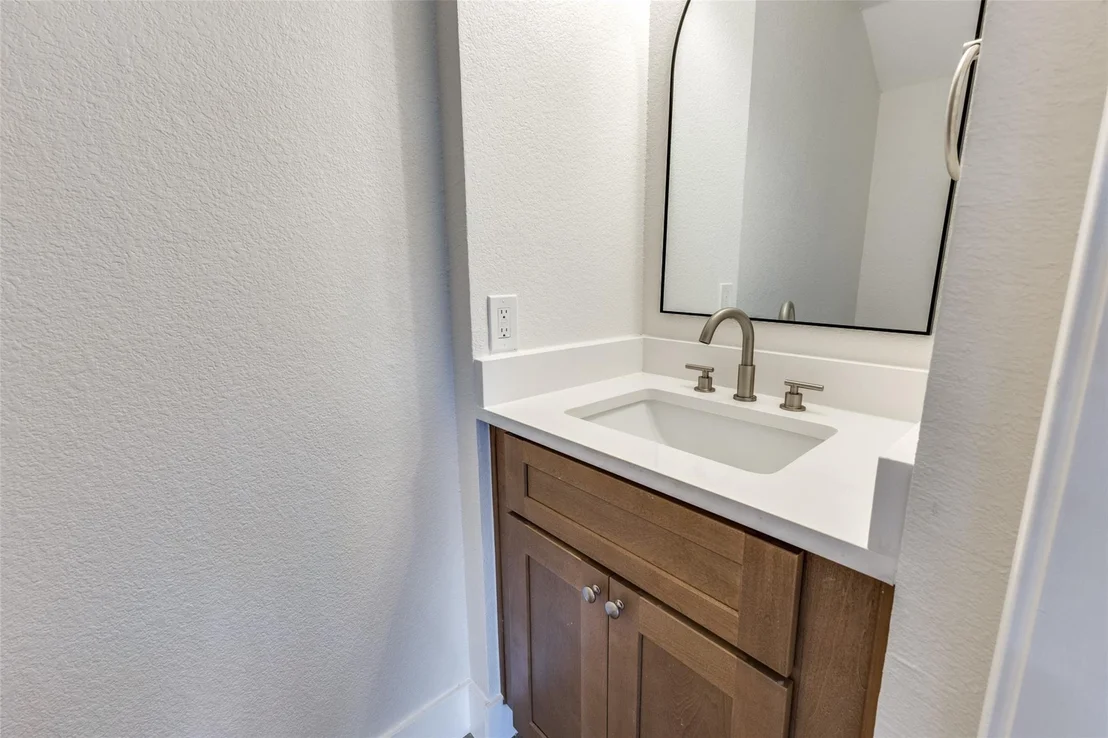 Photo of 2949 Donnell DR