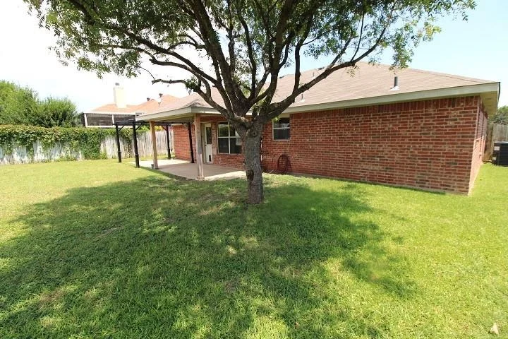 Photo of 3303 Solomon DR