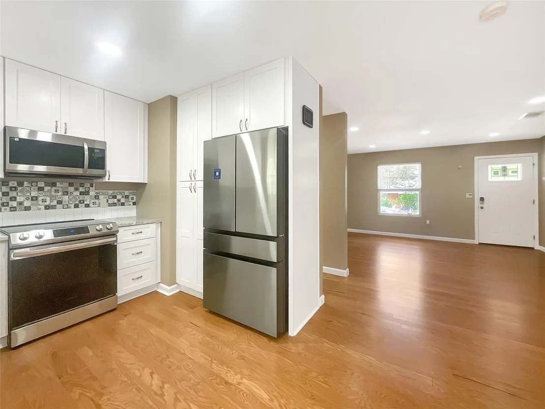 Photo of 8801 Parkfield DR