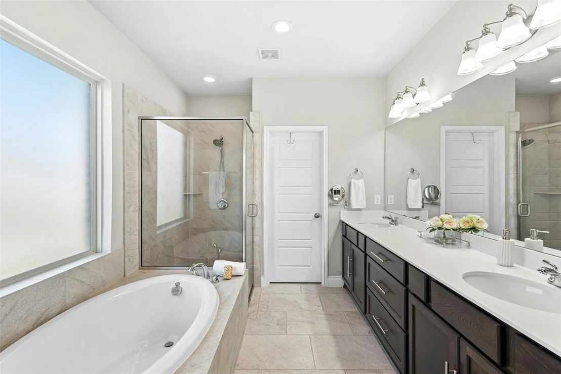Photo of 341 Crossvine TRL