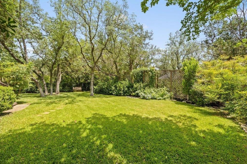 Photo of 110 Blue Jay DR