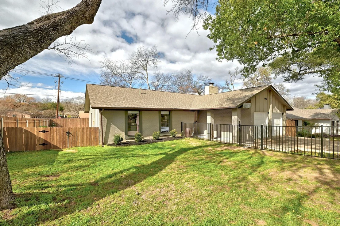Photo of 7210 Towering Oaks DR