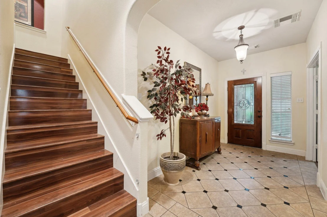 Photo of 3822 Sky LN